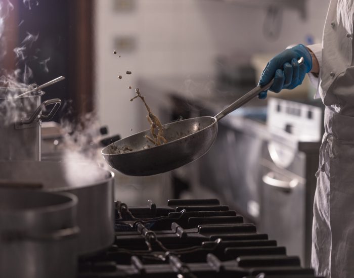 Ristorante Hostaria Via Caprera a Vittorio Veneto: cucina tradizionale veneta, piatti stagionali e ingredienti freschi. Cucina Moderna